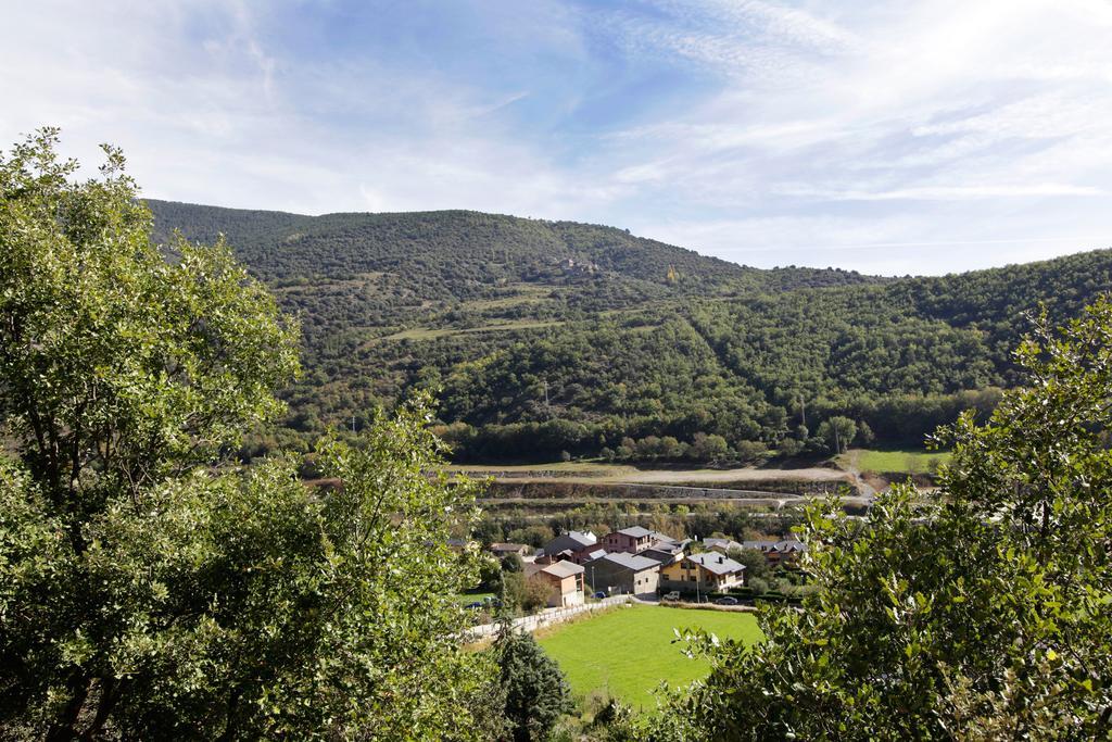 Allotjament Rural Cal Miquel Anserall  Εξωτερικό φωτογραφία