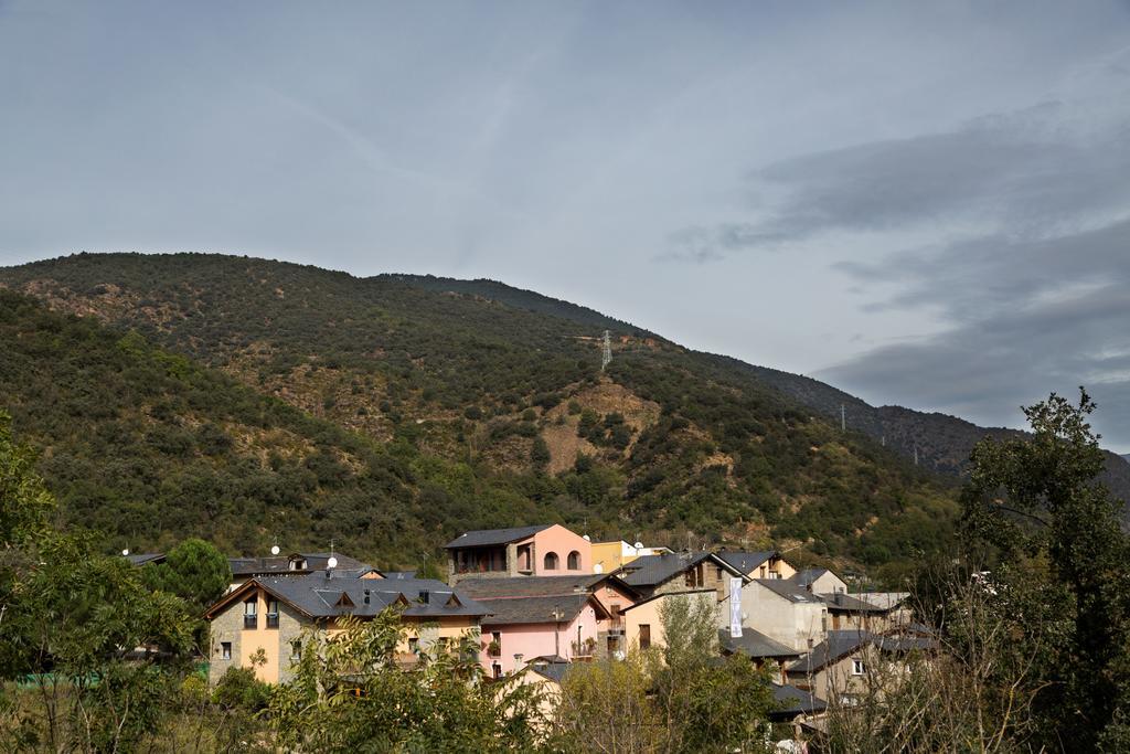 Allotjament Rural Cal Miquel Anserall  Εξωτερικό φωτογραφία