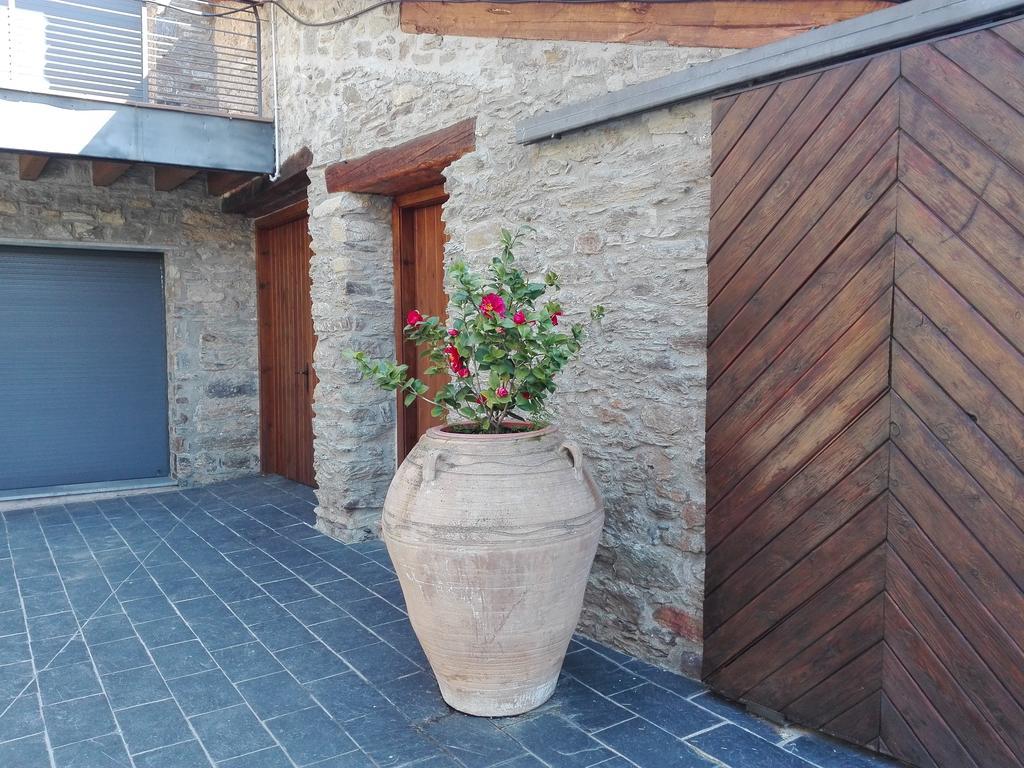 Allotjament Rural Cal Miquel Anserall  Εξωτερικό φωτογραφία